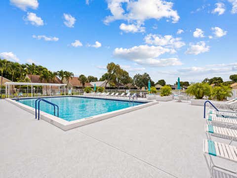 Tiny photo for 13750 Oneida Drive #E1, Delray Beach, FL 33446 (MLS # B26019675)