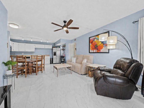 Tiny photo for 13750 Oneida Drive #E1, Delray Beach, FL 33446 (MLS # B26019675)
