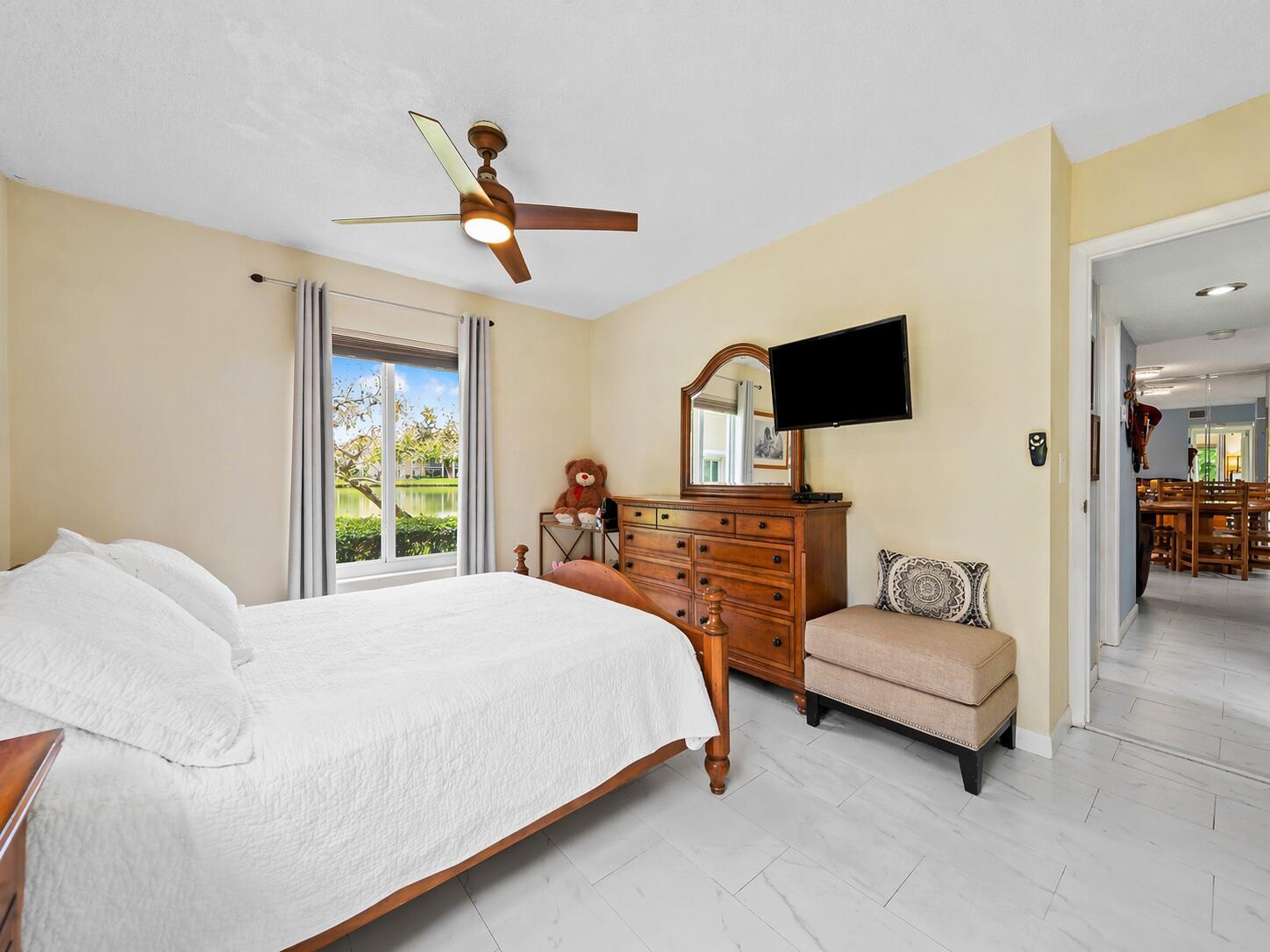 PINE RIDGE AT DELRAY BEACH CONDO - Residential