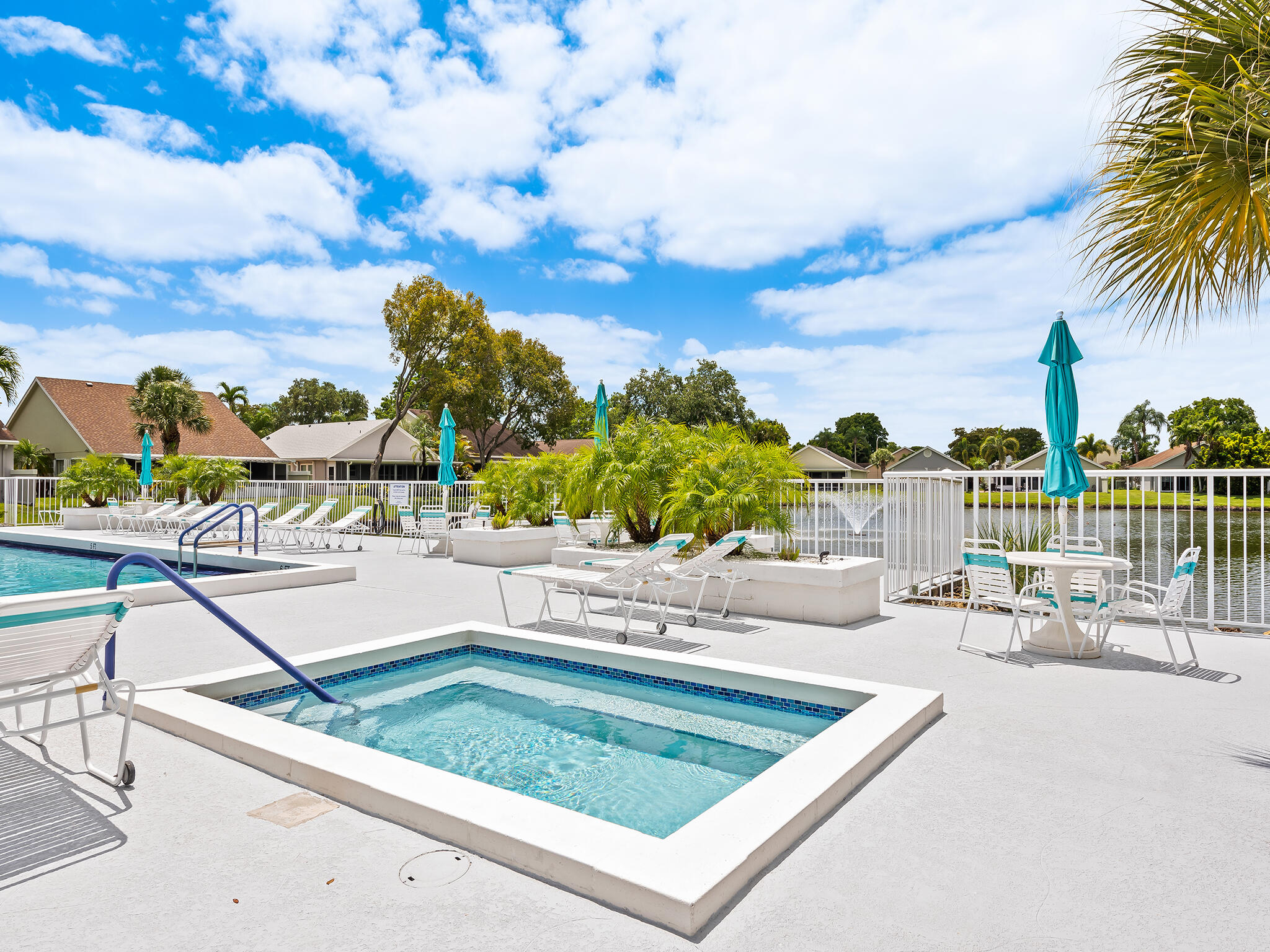 PINE RIDGE AT DELRAY BEACH CONDO - Residential