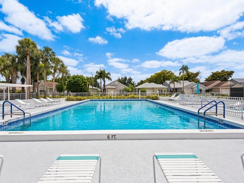 Tiny photo for 13750 Oneida Drive #E1, Delray Beach, FL 33446 (MLS # B26019675)