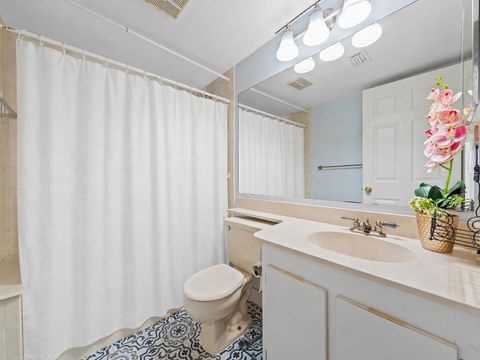 Tiny photo for 13750 Oneida Drive #E1, Delray Beach, FL 33446 (MLS # B26019675)
