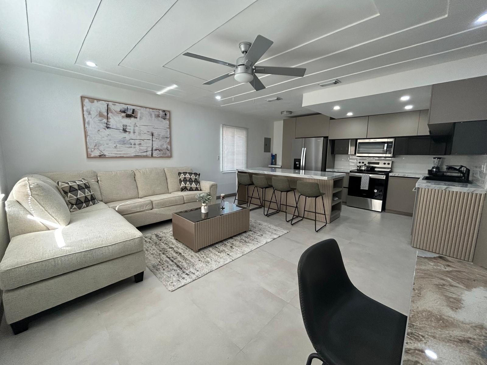 Lauderdale 2-9 D - Residential Lease