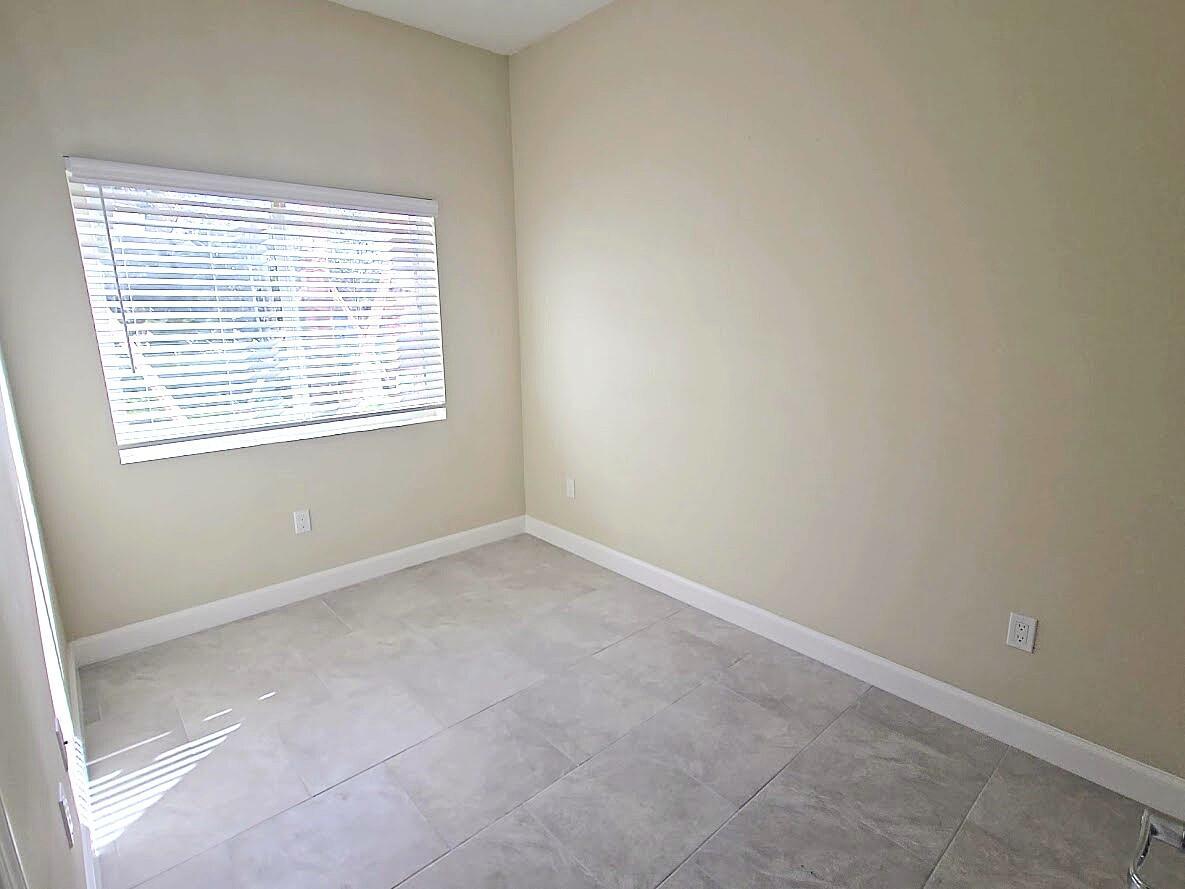 Palm Beach - Residential Lease