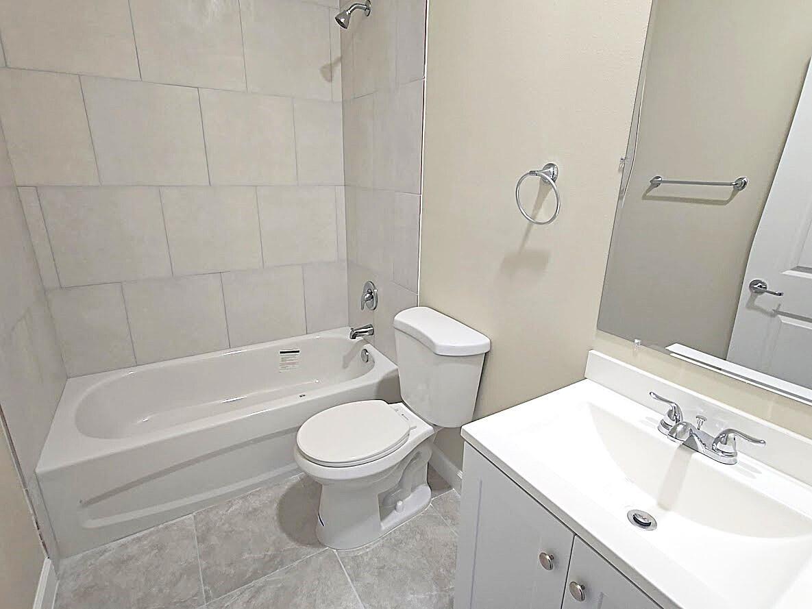 Palm Beach - Residential Lease