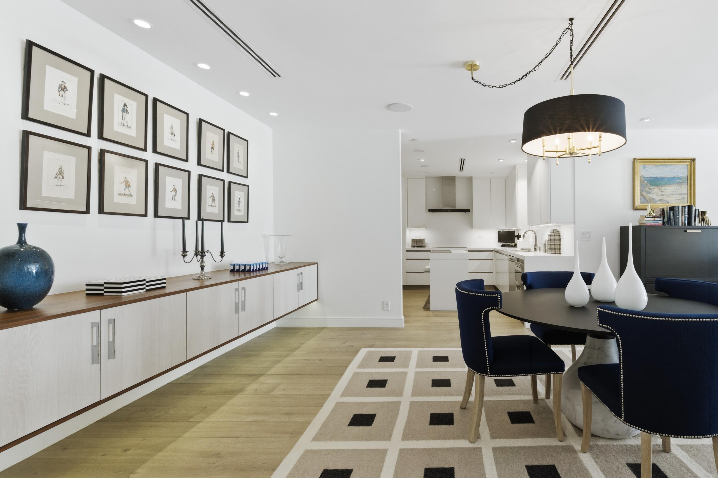 REEF CONDO - Residential