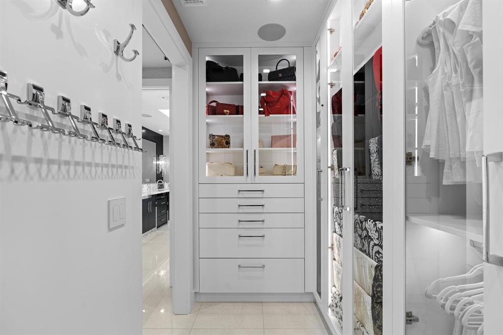 5000 NORTH OCEAN - Residential