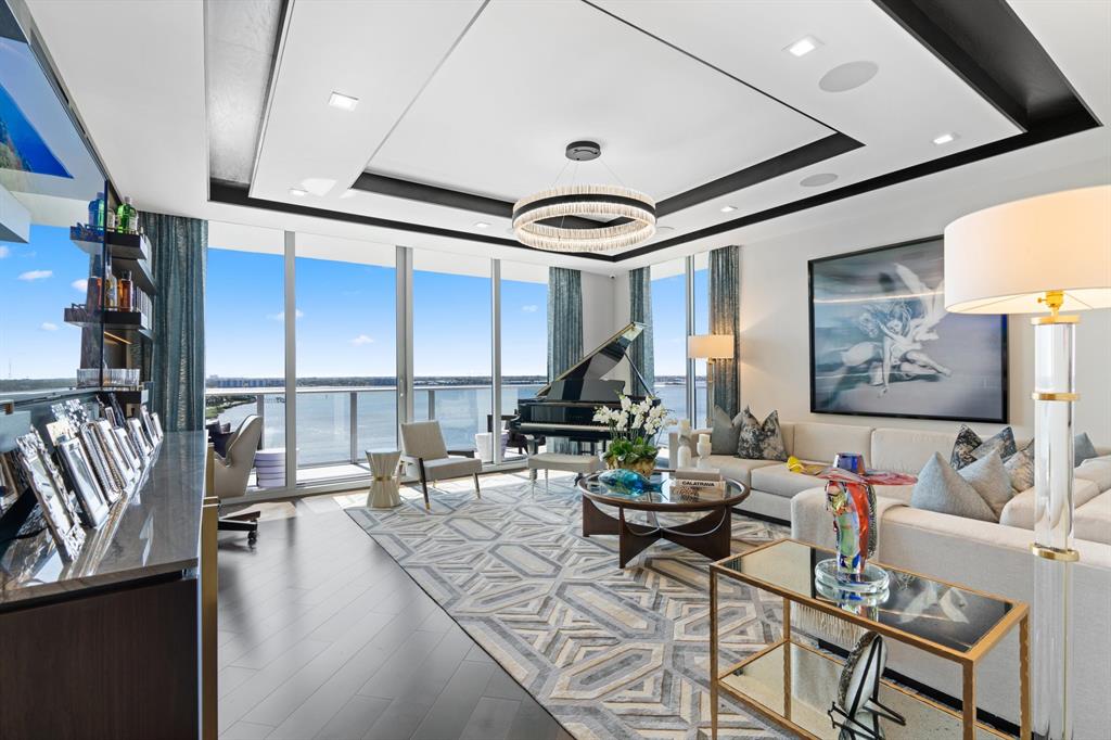 5000 NORTH OCEAN - Residential