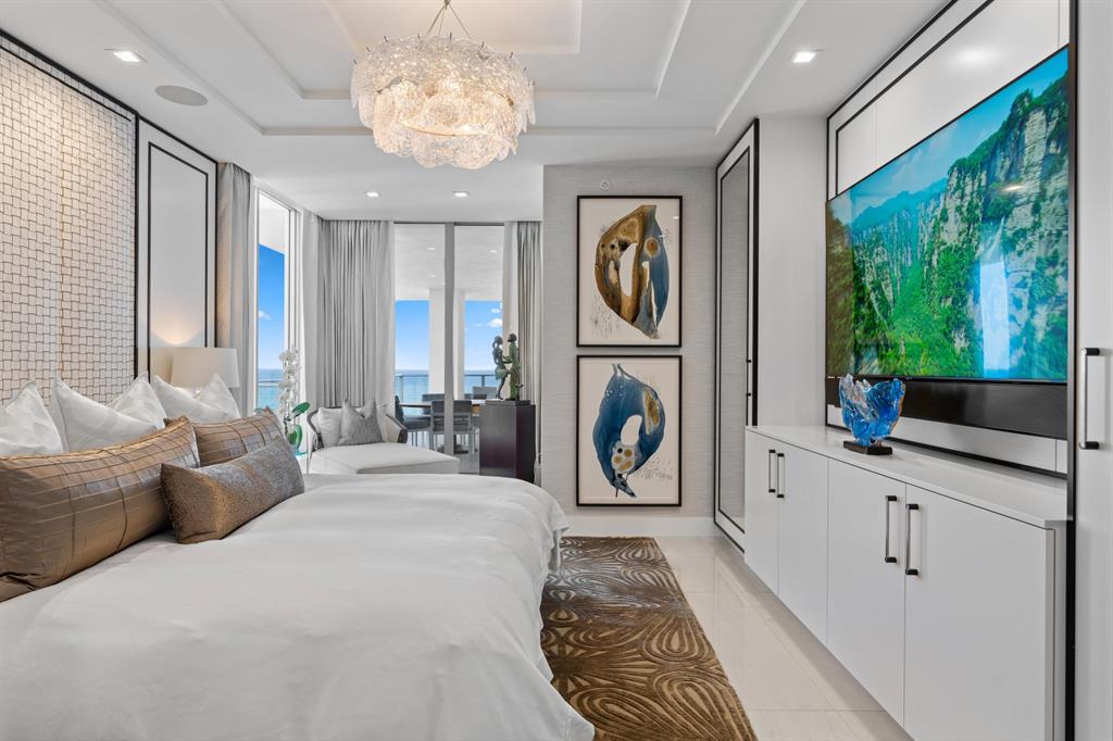 5000 NORTH OCEAN - Residential