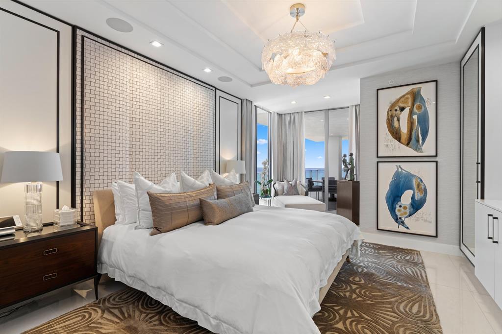 5000 NORTH OCEAN - Residential