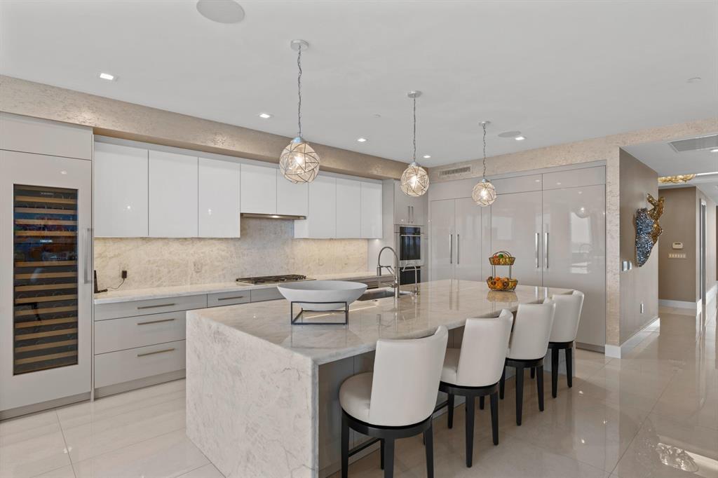 5000 NORTH OCEAN - Residential