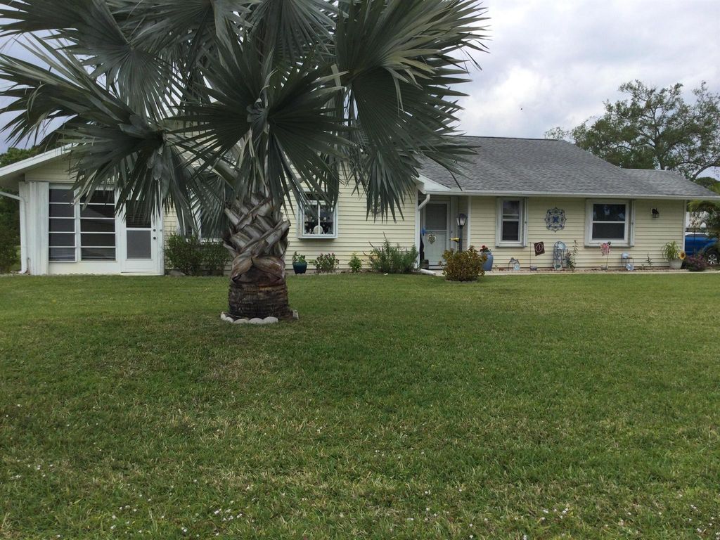 Photo of 3882 SE Canvas Back Place, Stuart, FL 34997 (MLS # R11070072)