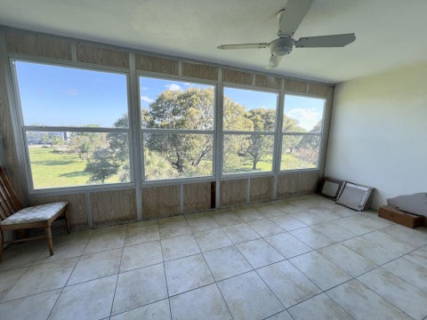 Tiny photo for 4023 Berkshire B #4023, Deerfield Beach, FL 33442 (MLS # B26082674)