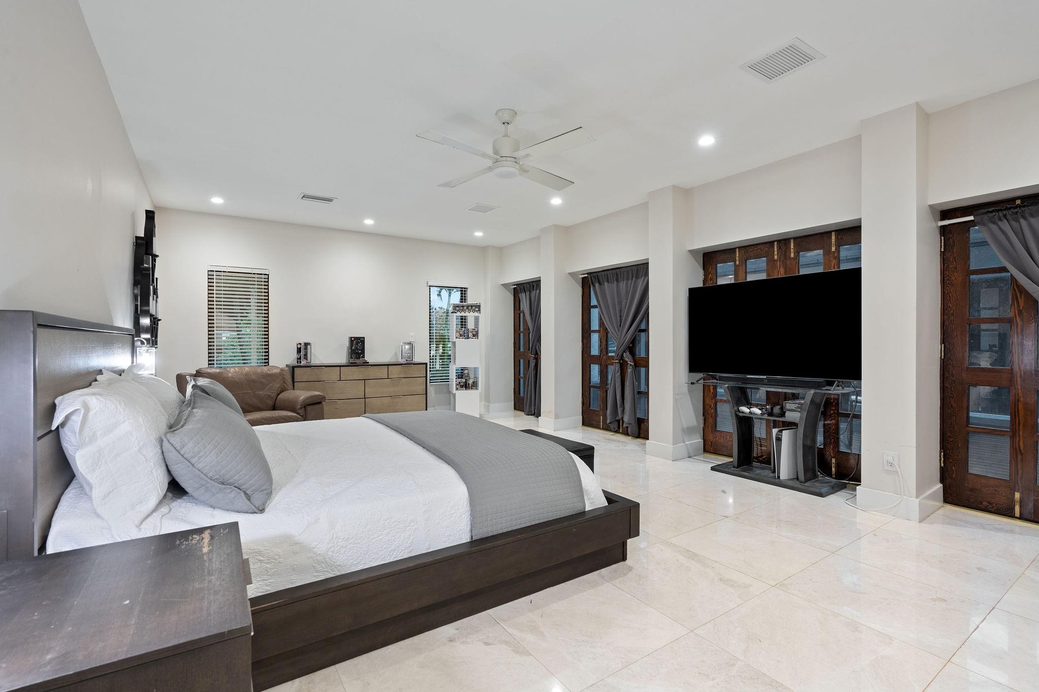 Everglades Sugar & Land C - Residential
