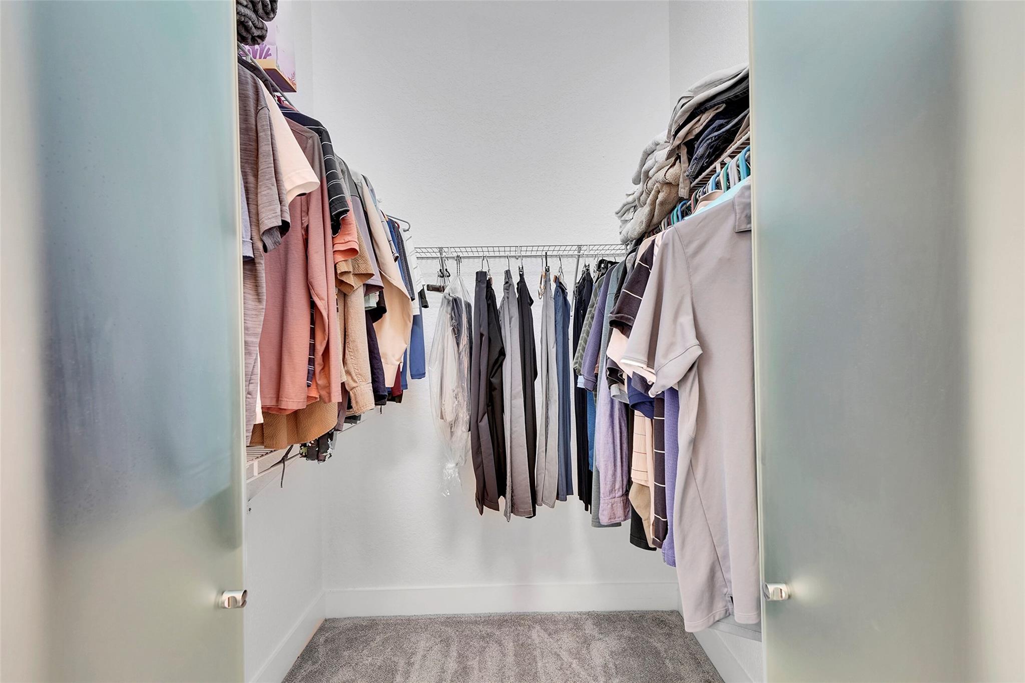 Sessa Eight 168-2 B - Residential