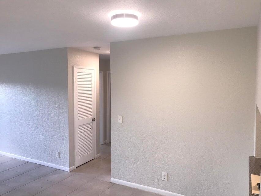 ENCLAVE SANDPIPER CONDO - Residential Lease