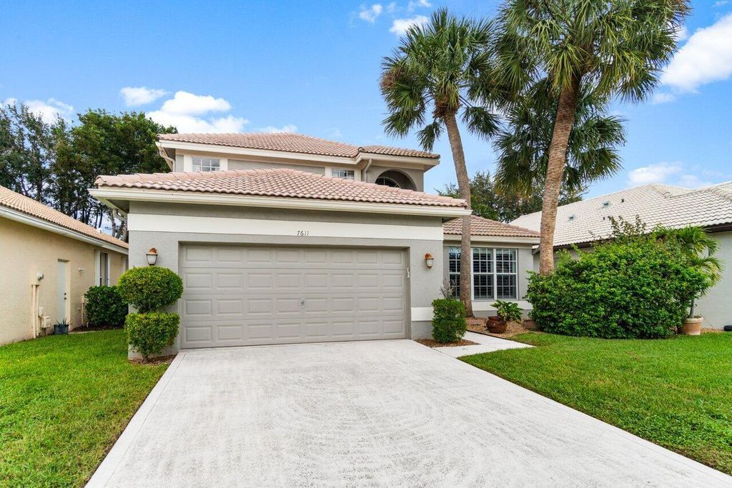 Photo of 7611 Doubleton Drive, Delray Beach, FL 33446 (MLS # R11033715)