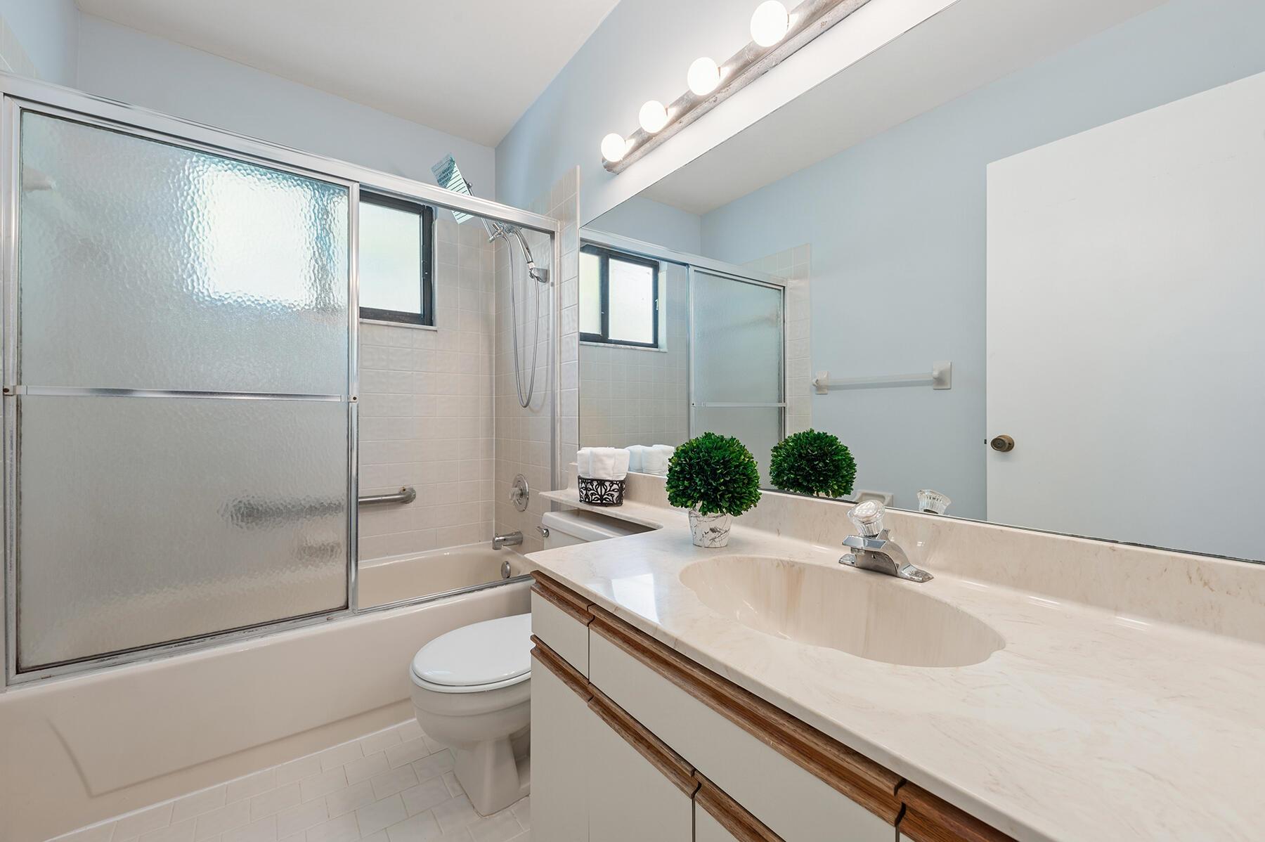 Lakes of Tara West - Residential