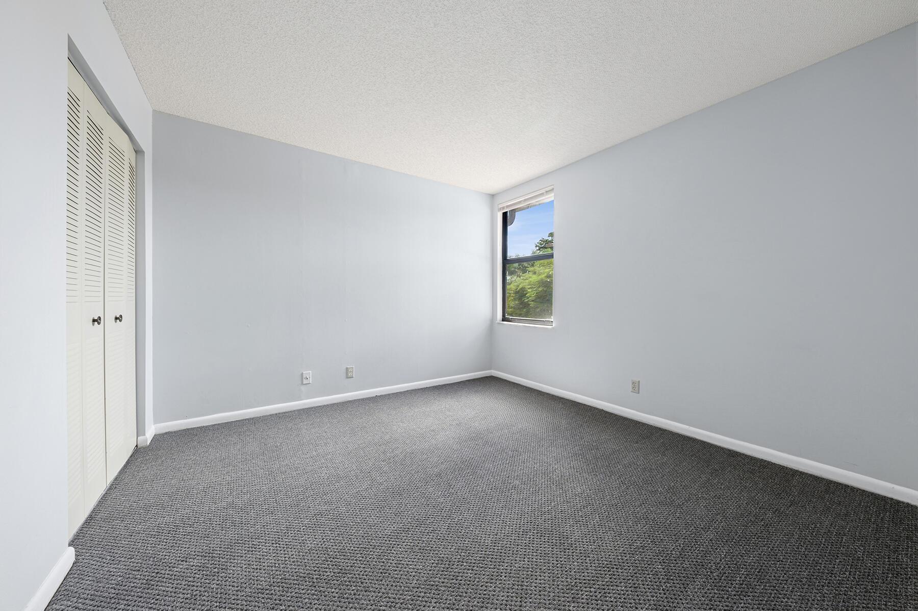 Lakes of Tara West - Residential