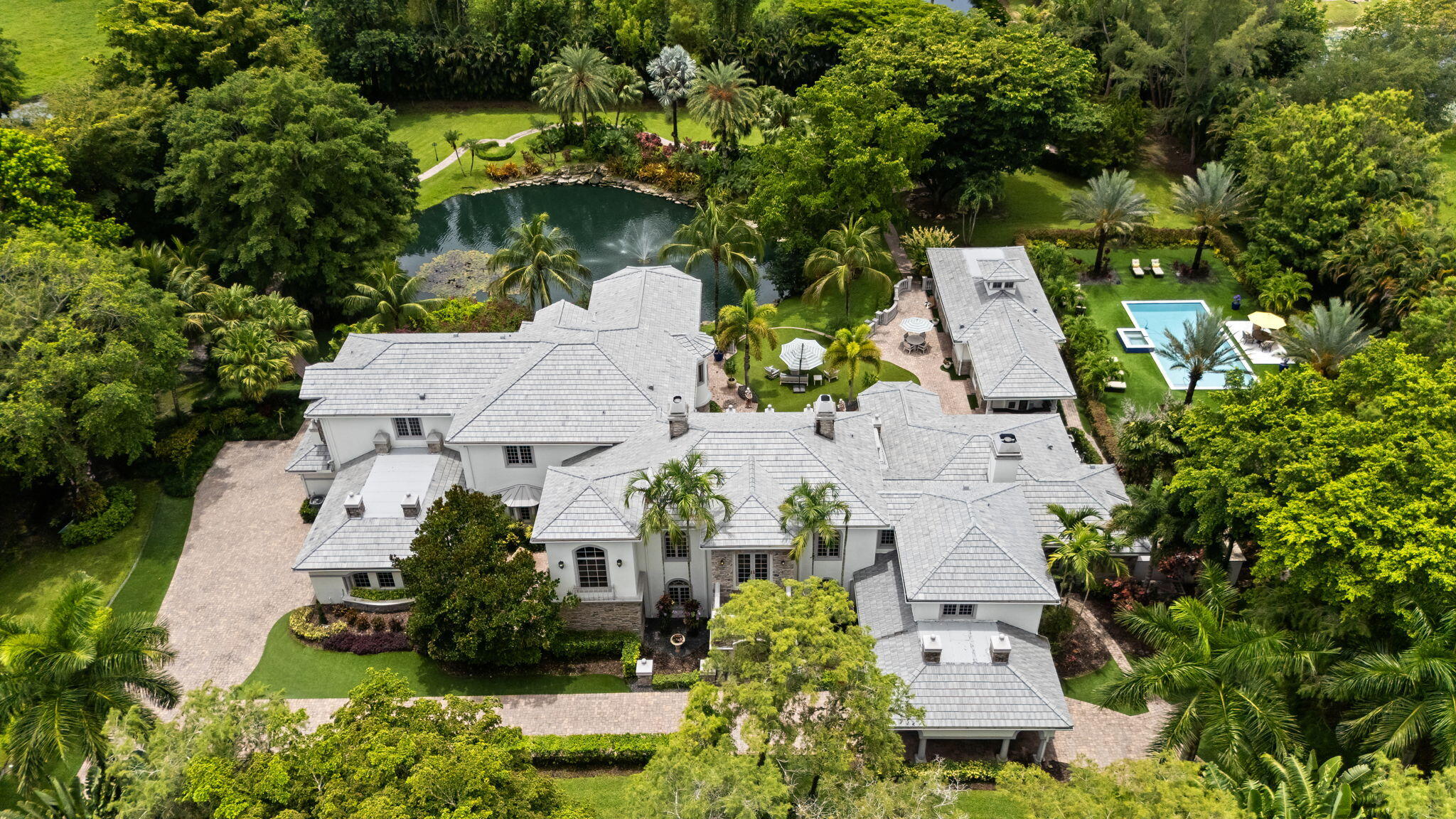 8950 NW 70th Ct, Parkland, FL, 33067, USA, 6 Bedrooms Bedrooms, ,8 BathroomsBathrooms,Residential,Active,8950 NW 70th Ct,B26044709