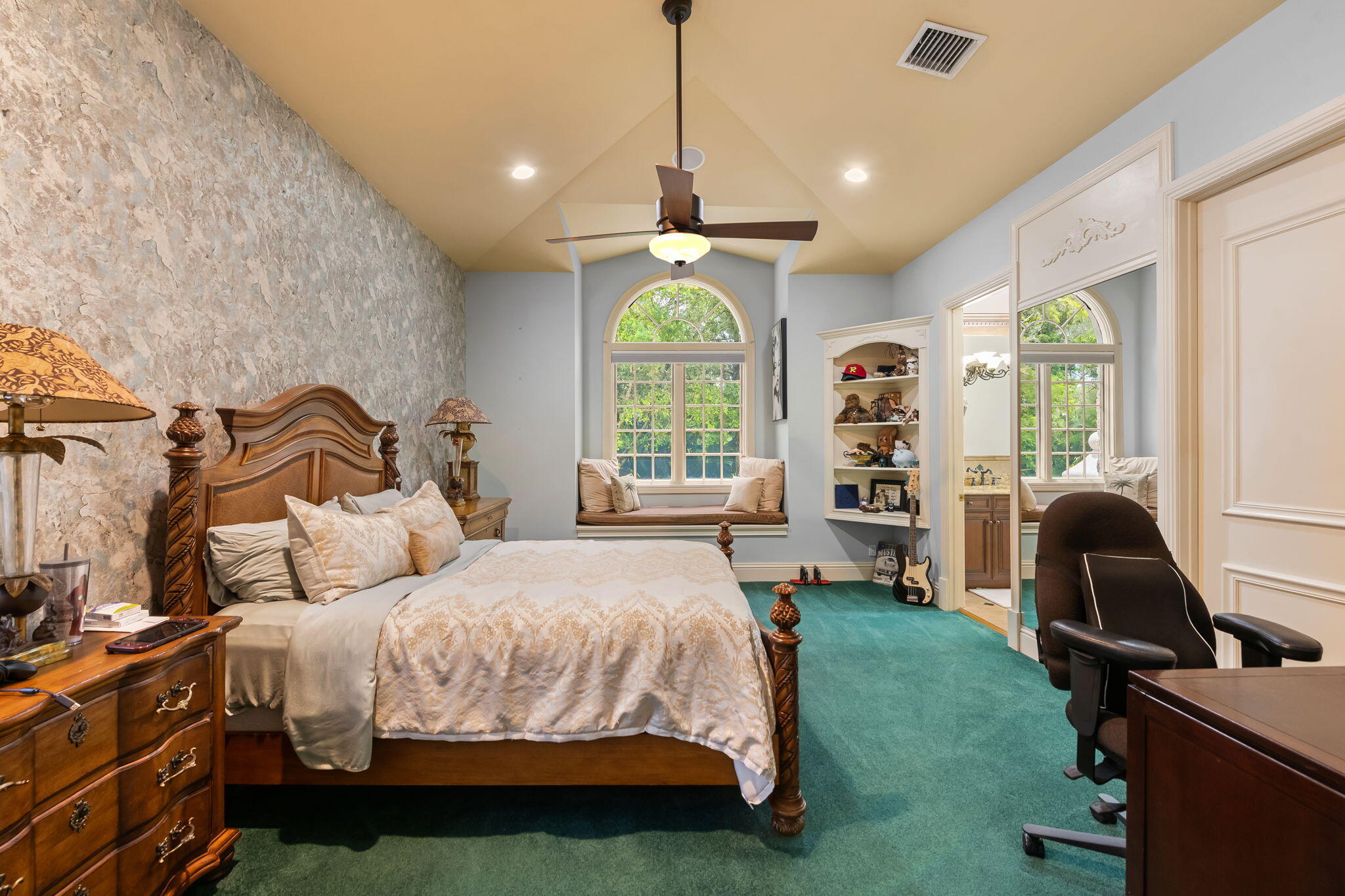 8950 NW 70th Ct, Parkland, FL, 33067, USA, 6 Bedrooms Bedrooms, ,8 BathroomsBathrooms,Residential,Active,8950 NW 70th Ct,B26044709