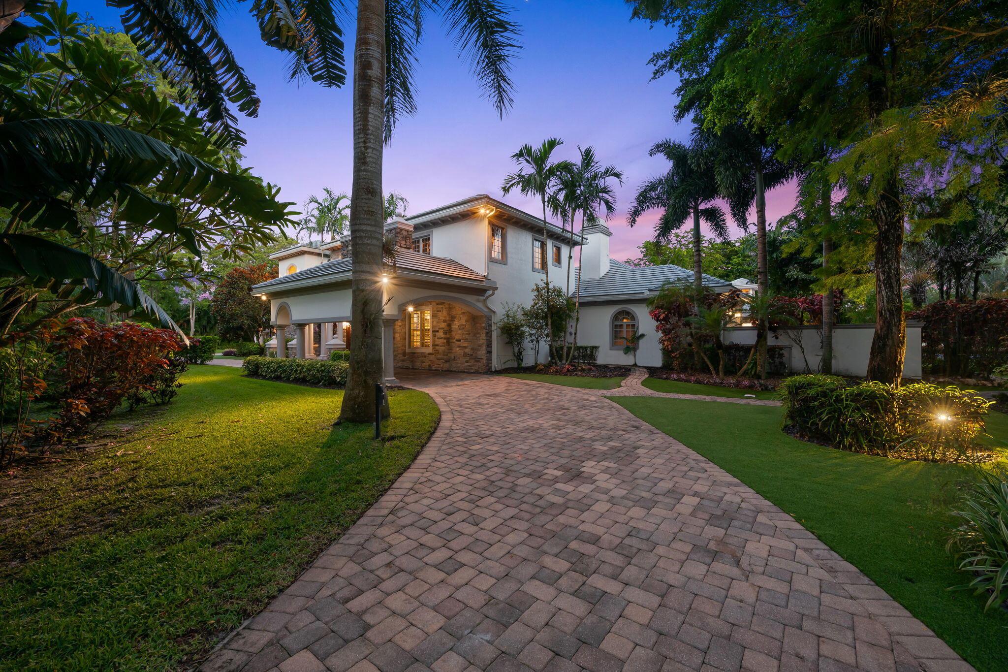 8950 NW 70th Ct, Parkland, FL, 33067, USA, 6 Bedrooms Bedrooms, ,8 BathroomsBathrooms,Residential,Active,8950 NW 70th Ct,B26044709