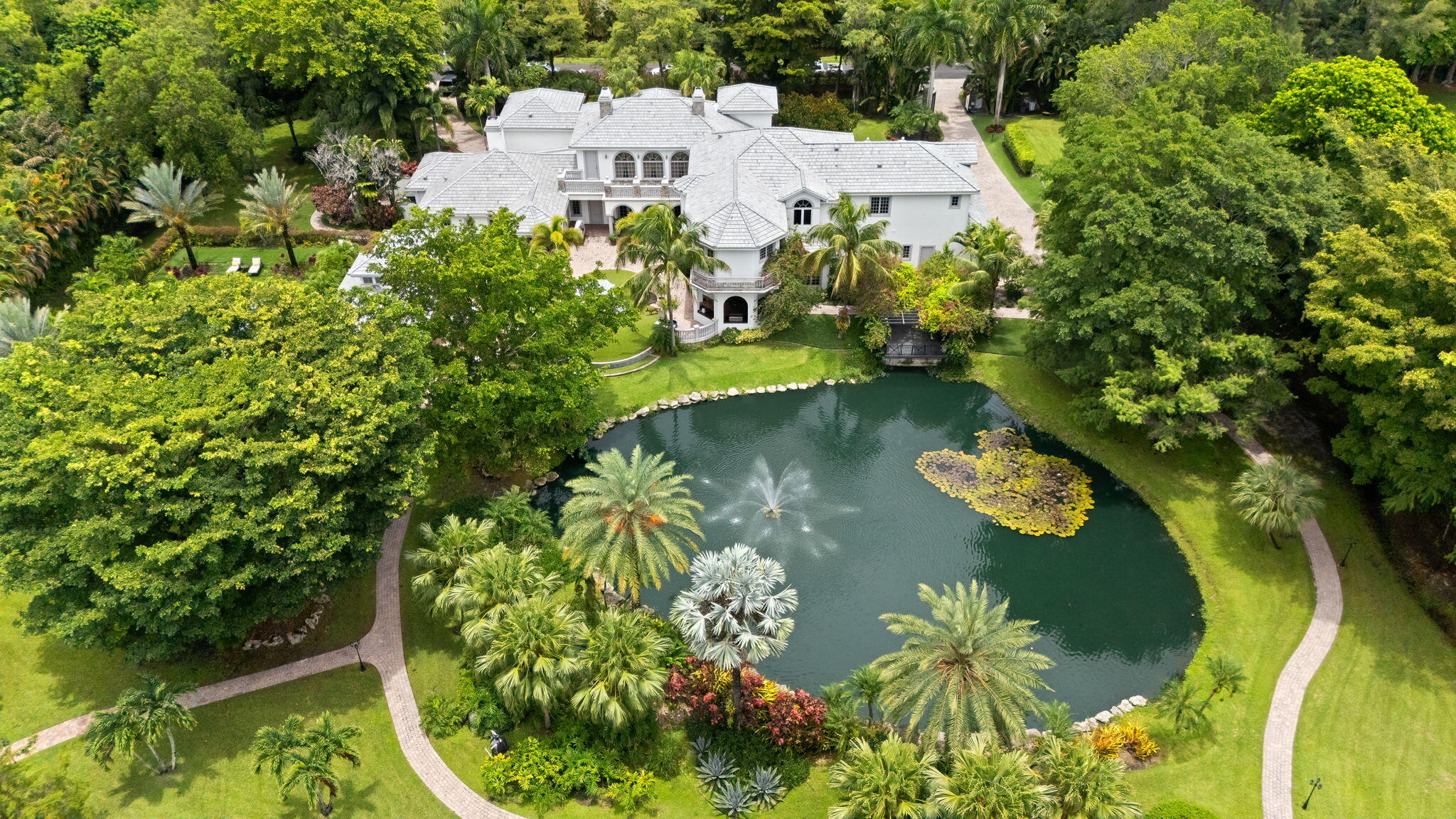 8950 NW 70th Ct, Parkland, FL, 33067, USA, 6 Bedrooms Bedrooms, ,8 BathroomsBathrooms,Residential,Active,8950 NW 70th Ct,B26044709
