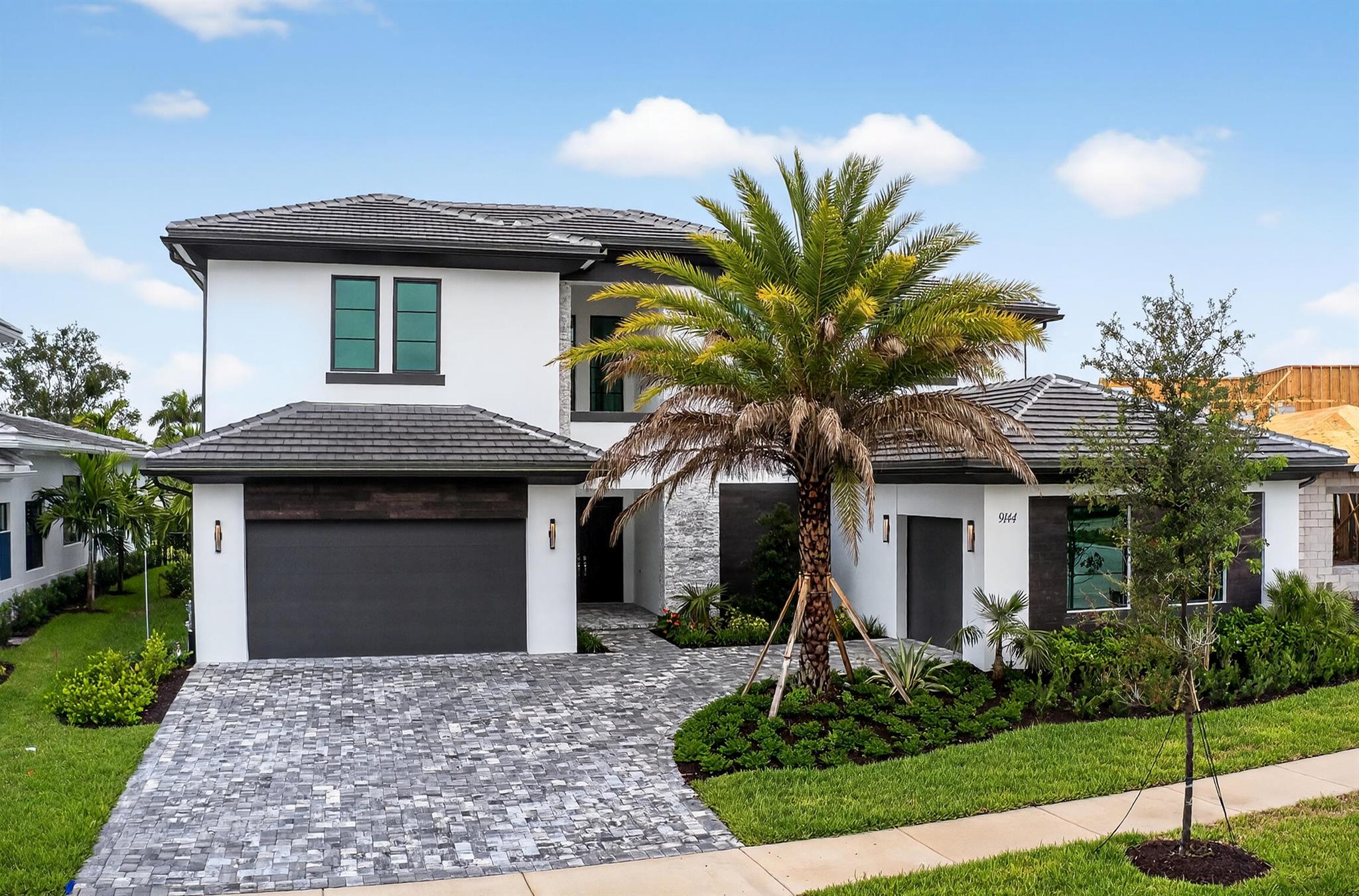9144 Coral Isles Circle