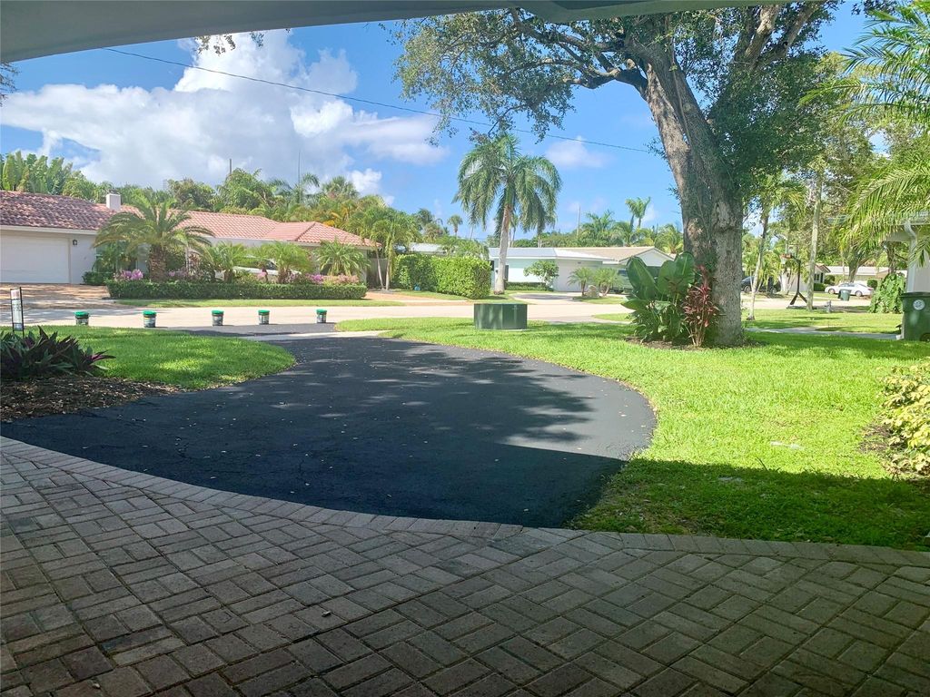 Photo of 764 SW 7th Street, Boca Raton, FL 33486 (MLS # F10508620)