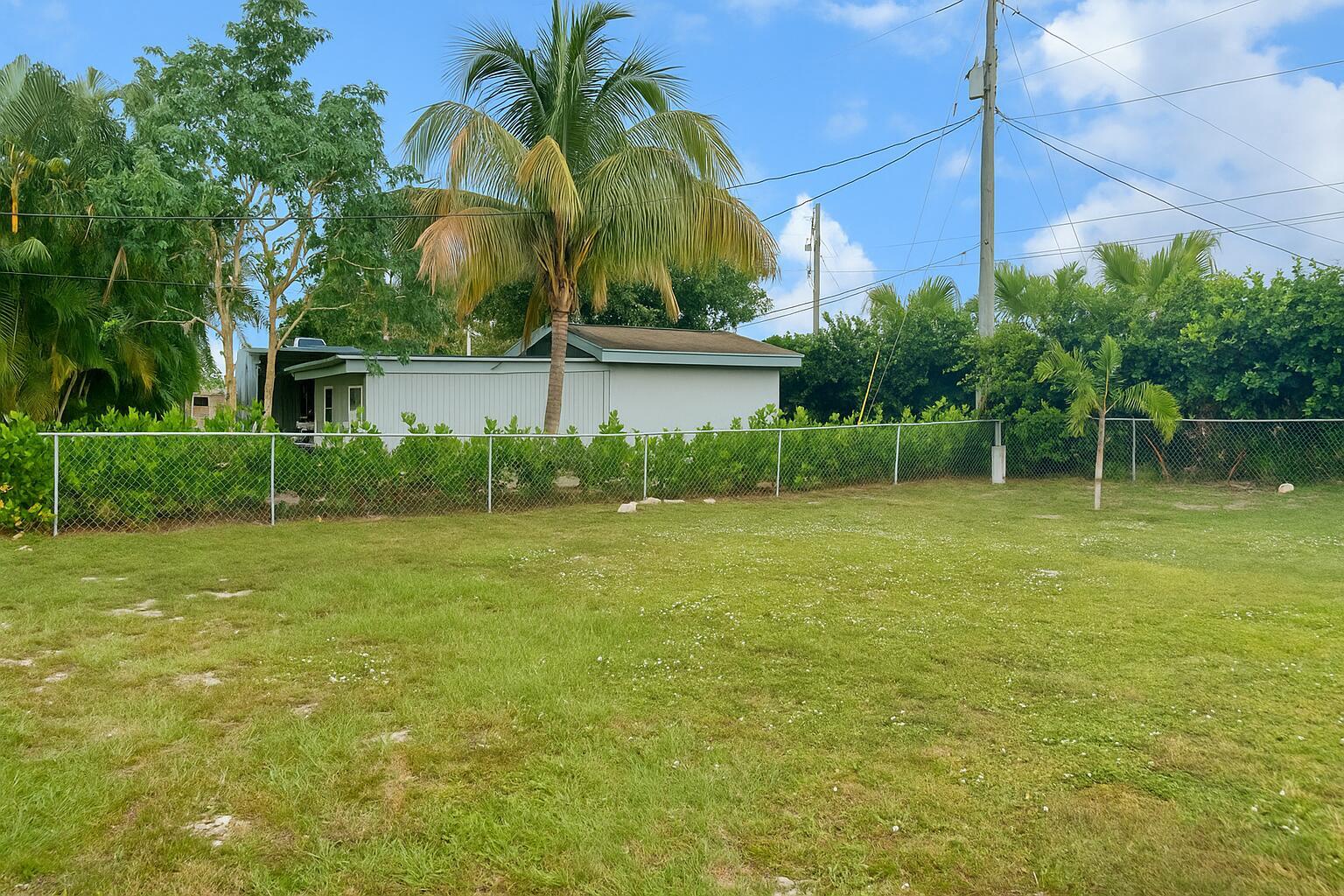 PORT ST LUCIE SECTION 13 - Residential Lease