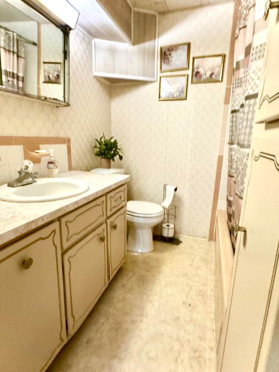 PINE GROVE VILLAGE - Residential