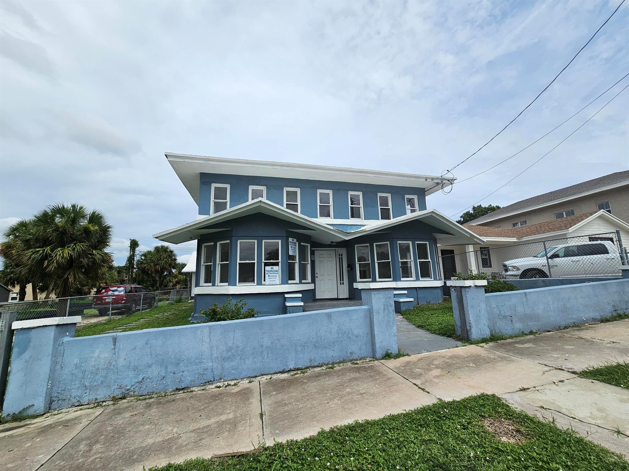 815 6th Street