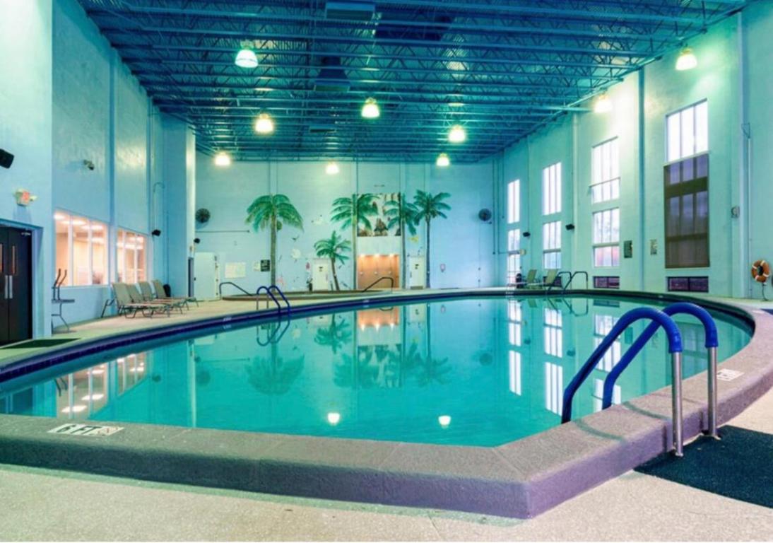 ASHMONT - Residential