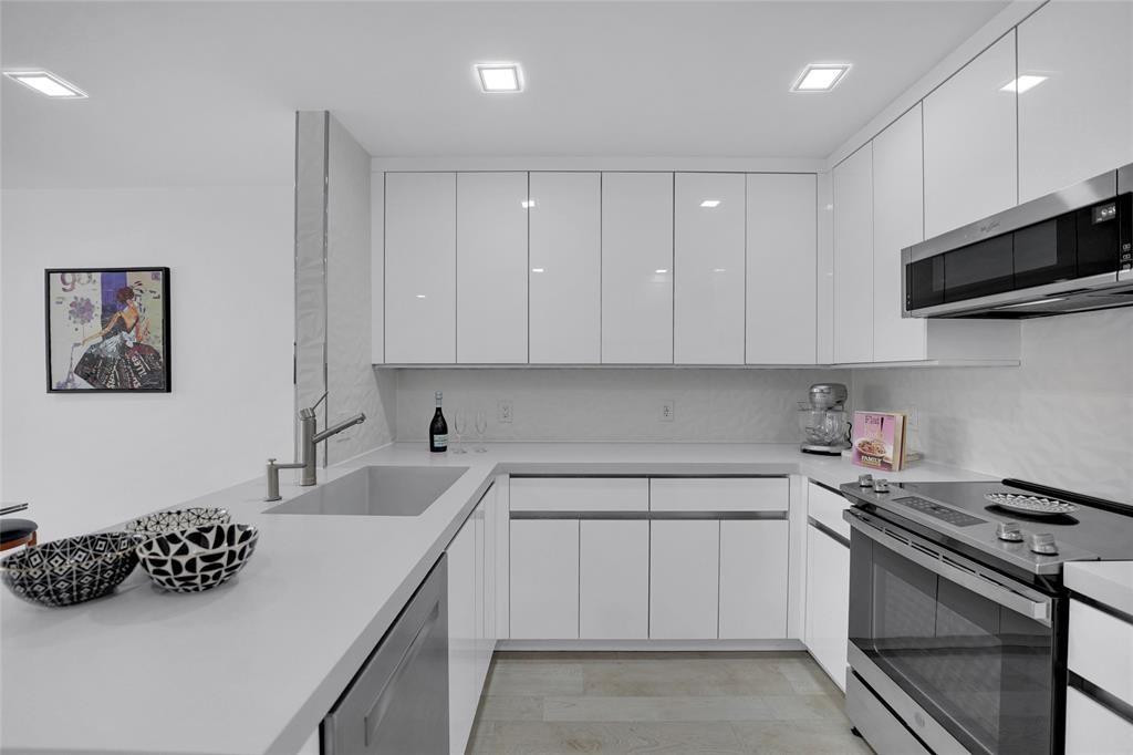 Ocean Riviera - Residential