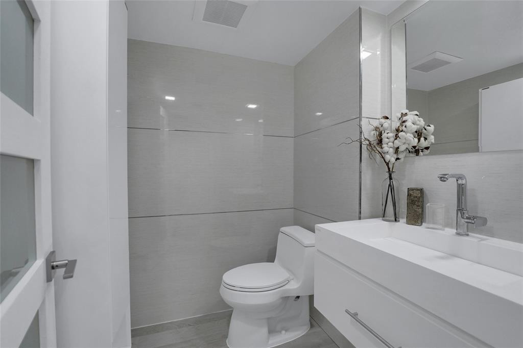 Ocean Riviera - Residential