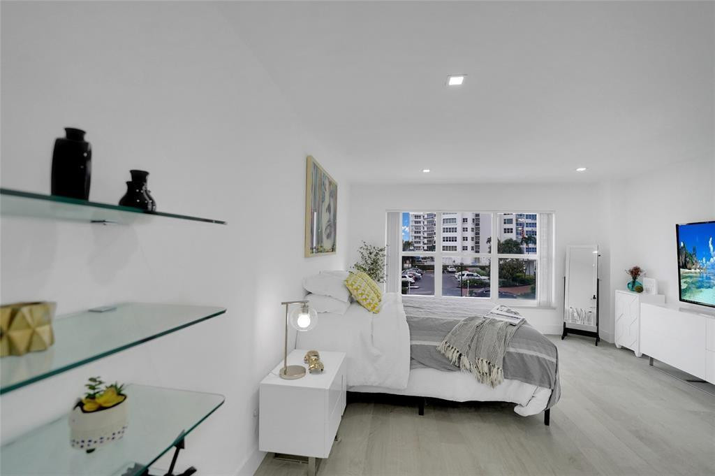 Ocean Riviera - Residential