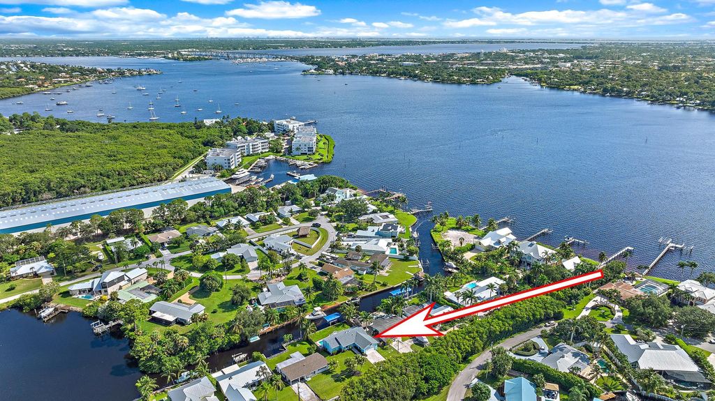 Photo of 2003 SW Mockingbird Lane, Palm City, FL 34990 (MLS # R11021284)