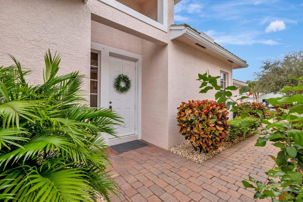 Photo of 4669 SE Bridgetown Court, Stuart, FL 34997 (MLS # R11058718)