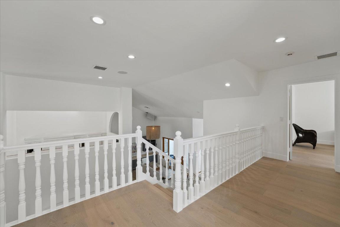 BENT CYPRESS - Residential