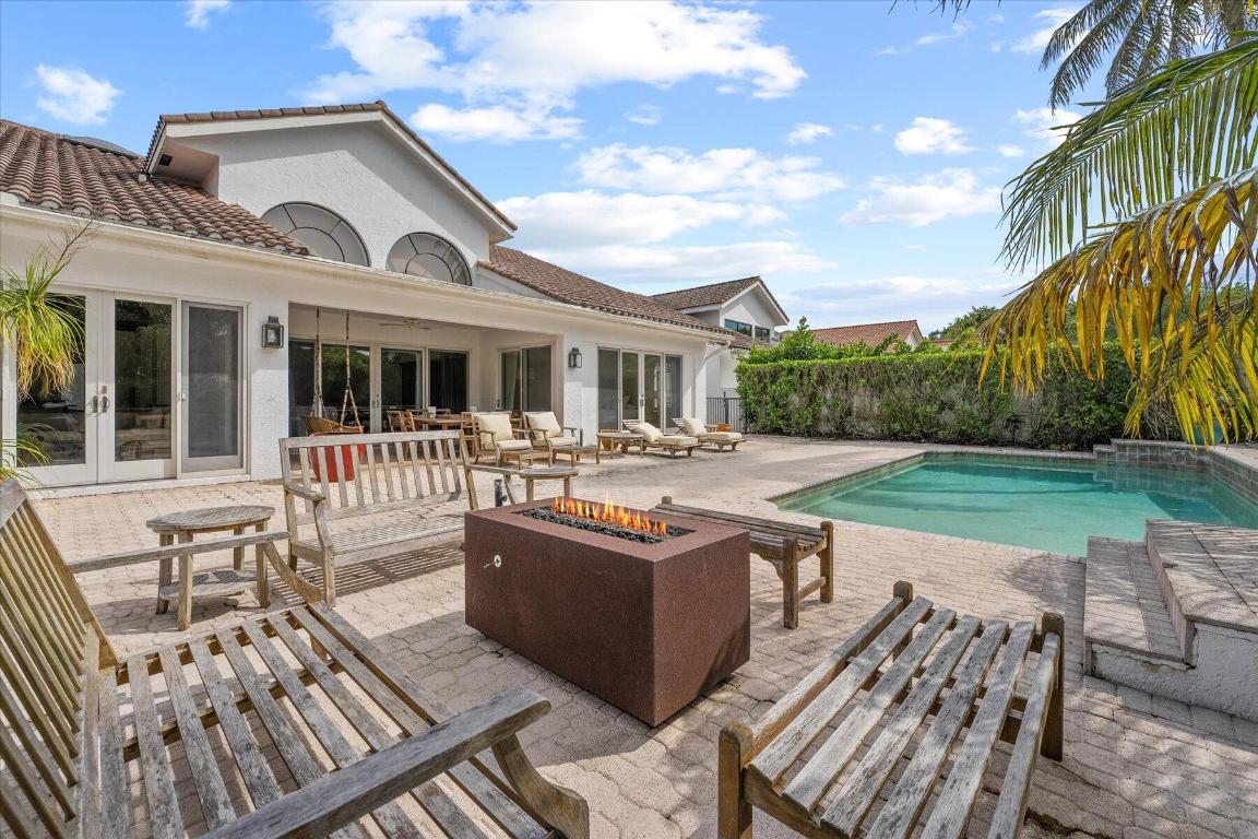 BENT CYPRESS - Residential