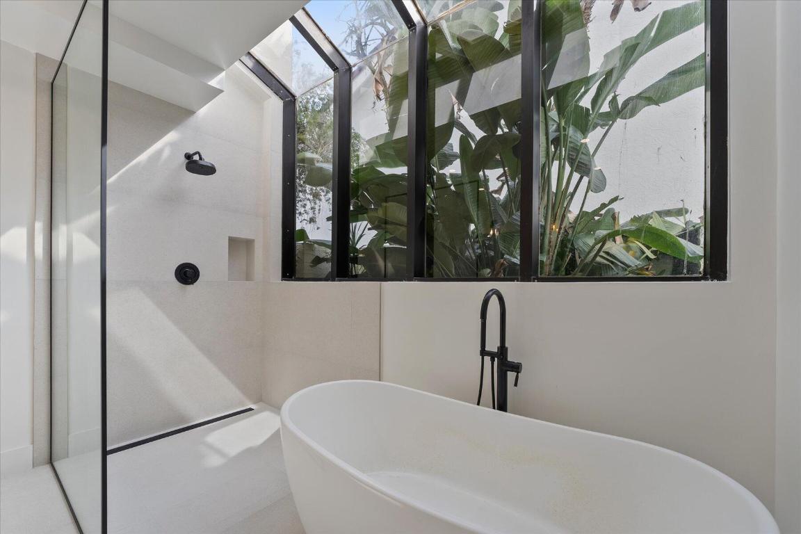 BENT CYPRESS - Residential