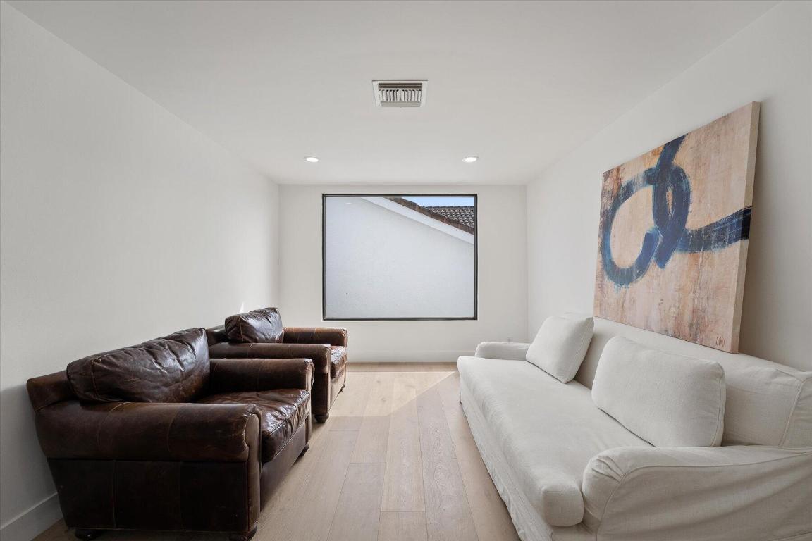 BENT CYPRESS - Residential