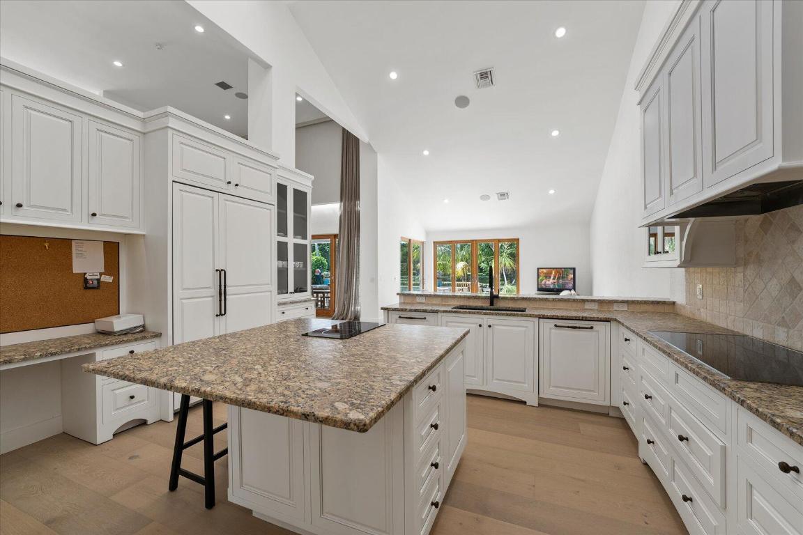 BENT CYPRESS - Residential