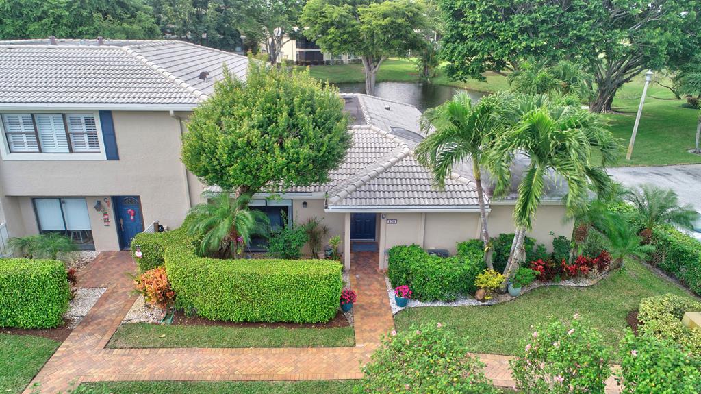 STRATFORD AT HUNTERS RUN CONDO - Residential