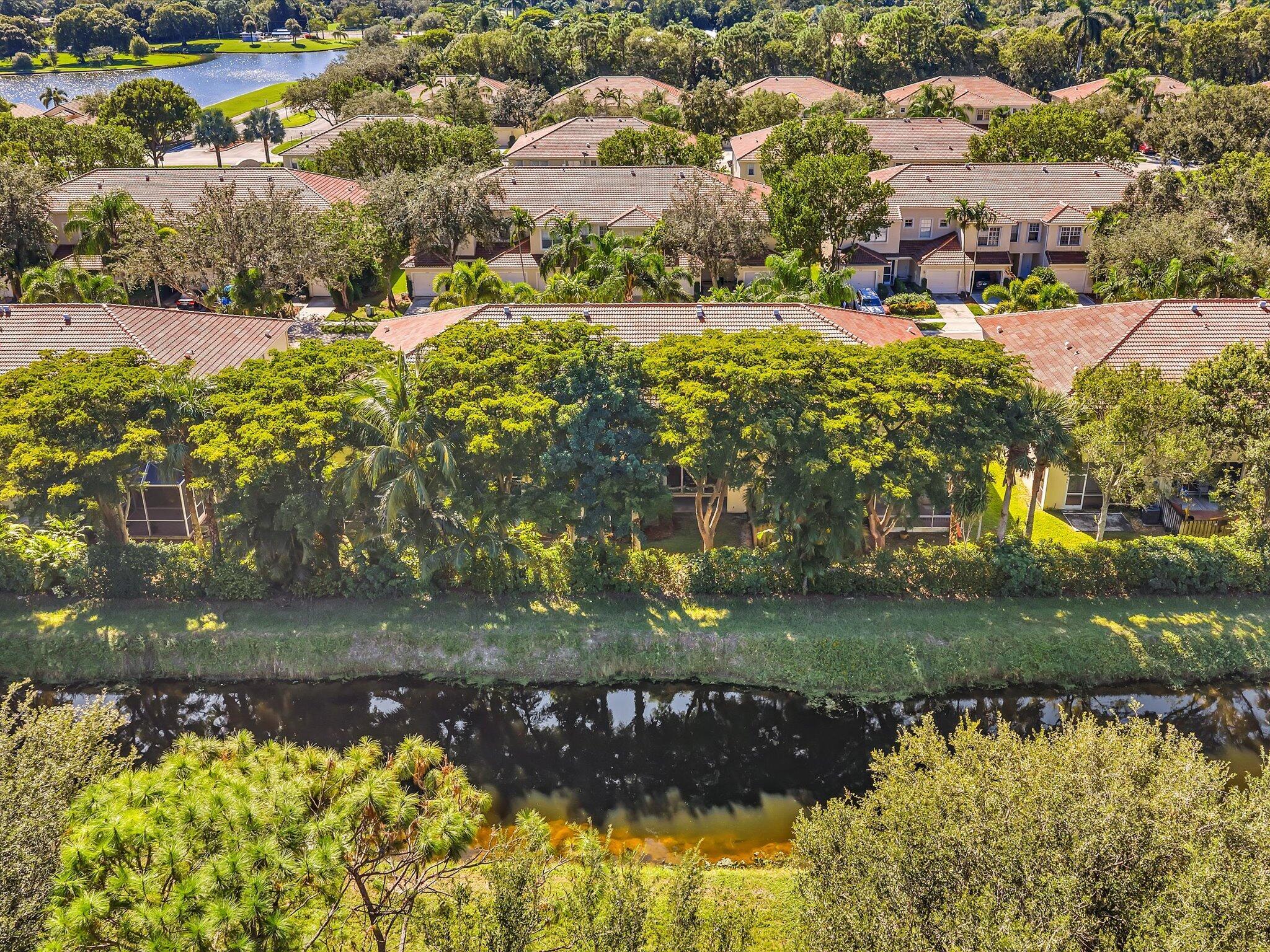 VERONA LAKES - Residential