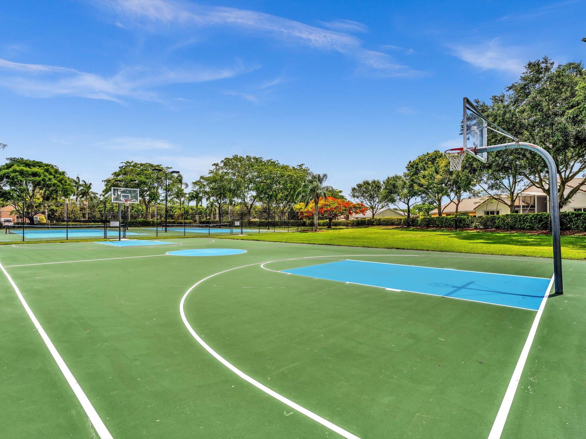 VERONA LAKES - Residential