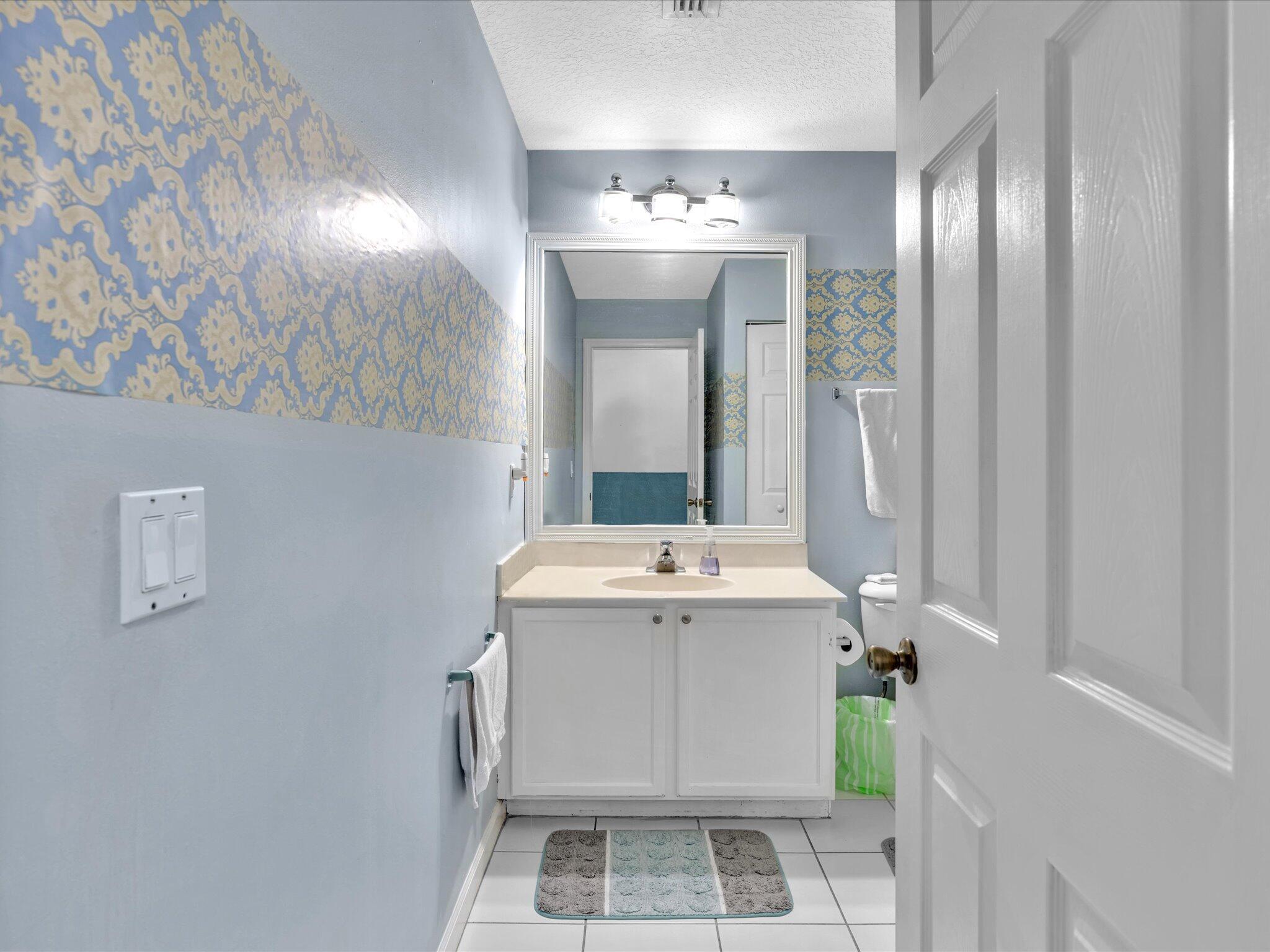 VERONA LAKES - Residential