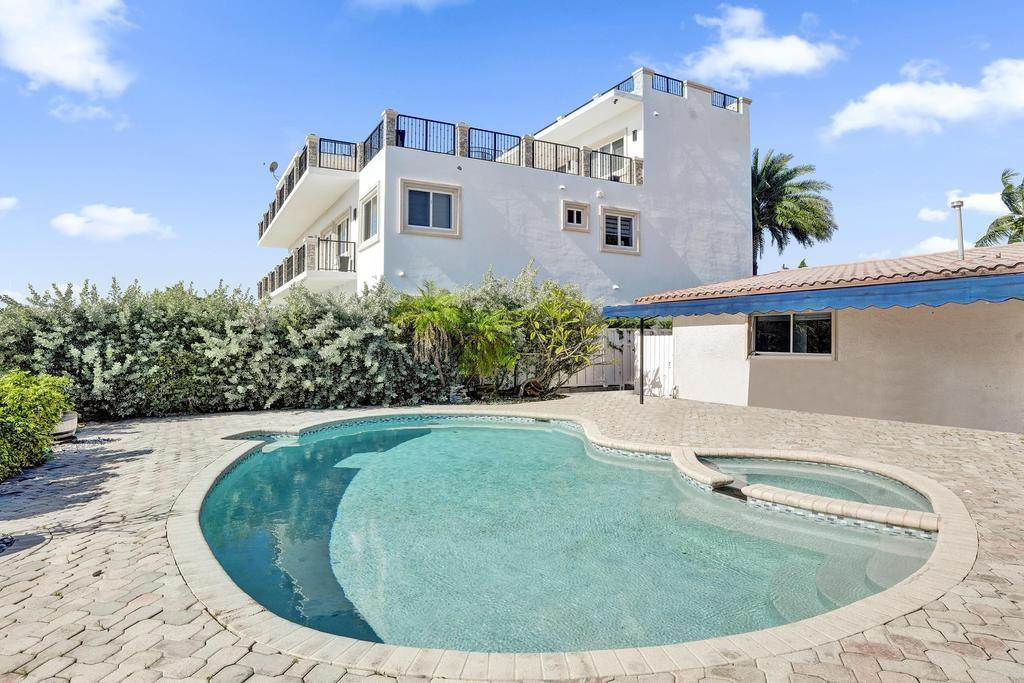 Pompano Isles Sec B 31-8 - Residential Lease