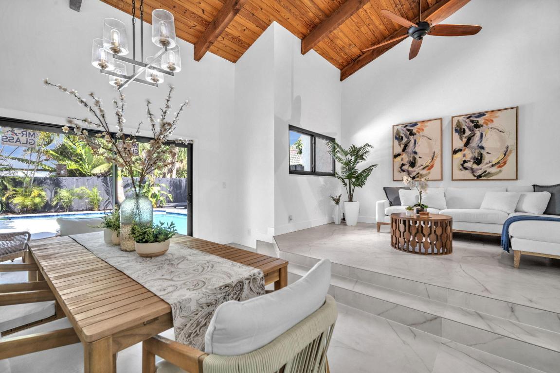 VICTORIA PARK CORR AMEN PLAT - Residential