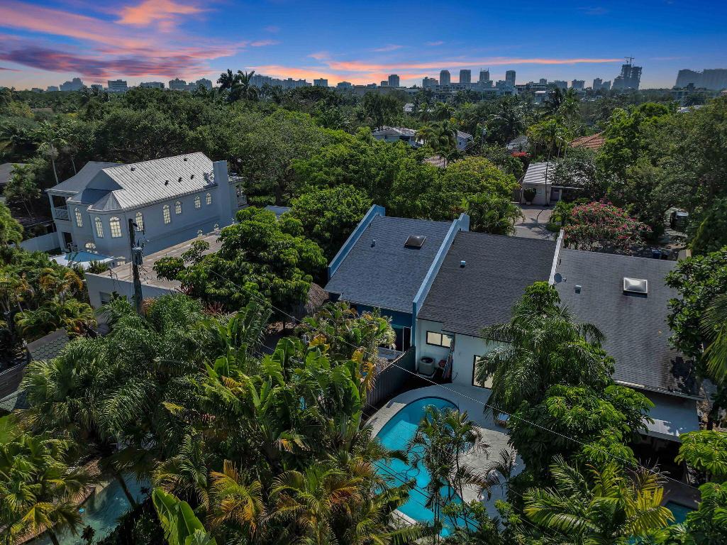 VICTORIA PARK CORR AMEN PLAT - Residential